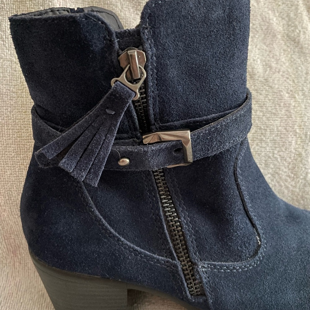 Earth: Earth Origins Suede Boot (Size: 7.5 Medium Width) - Picture 4 of 8